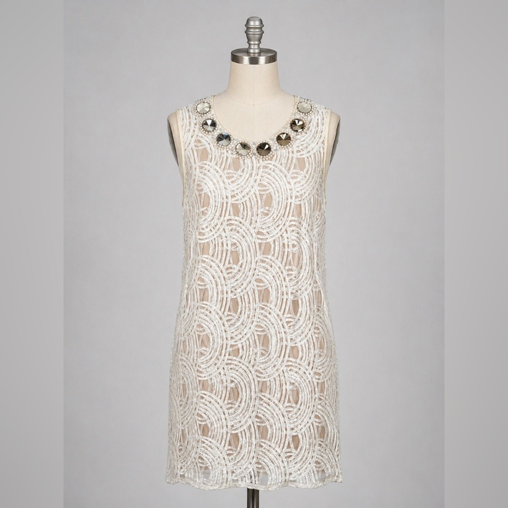 Adrianna Papell Size 12 Ivory Beaded Neck Lace Shift Dress Elegant Sleeveless